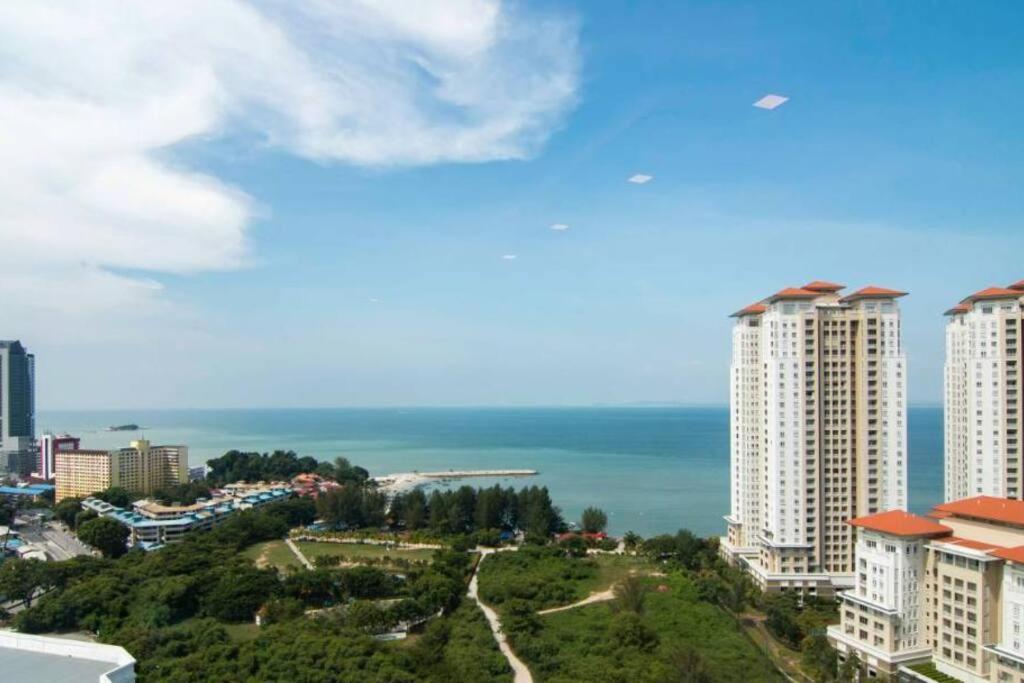 Bagan Jermal Jazz 313 Cosy 2-Bedroom Suite With Pool & Seaview מראה חיצוני תמונה